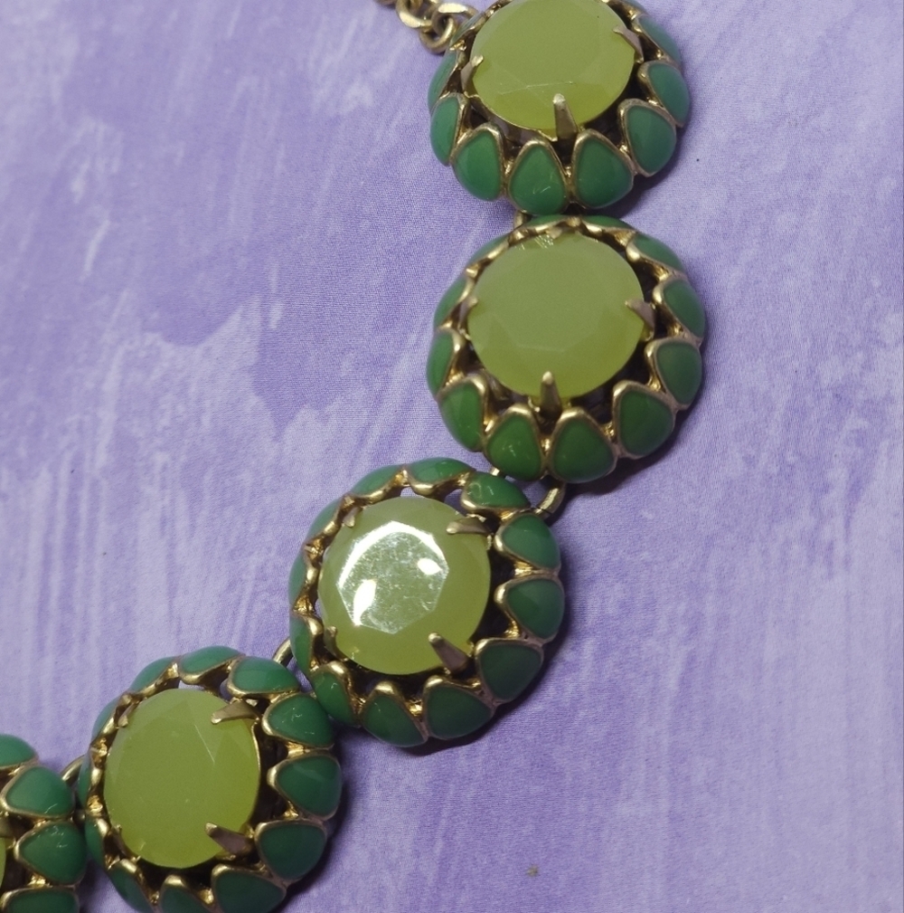 J Crew Lime Green Enamel Cupcake Style Statment Necklace - Picture 3 of 8